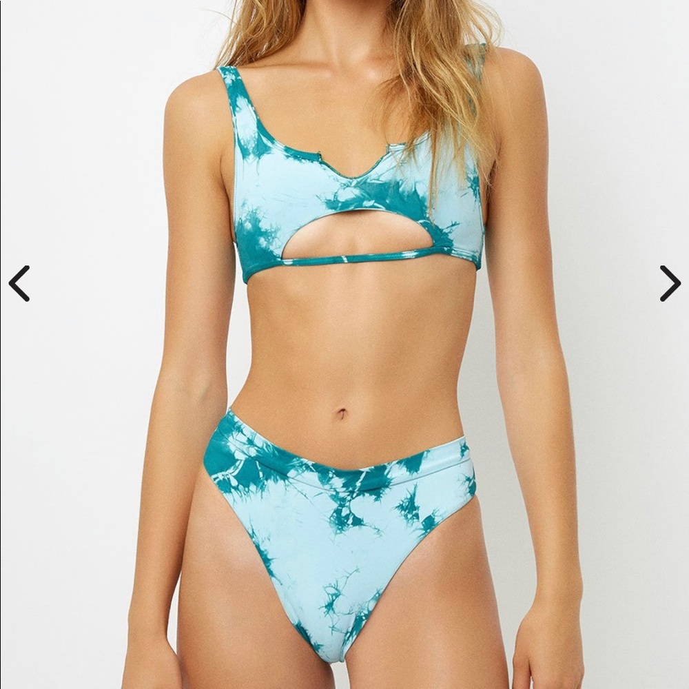 Frankie’s Bikini - Briar